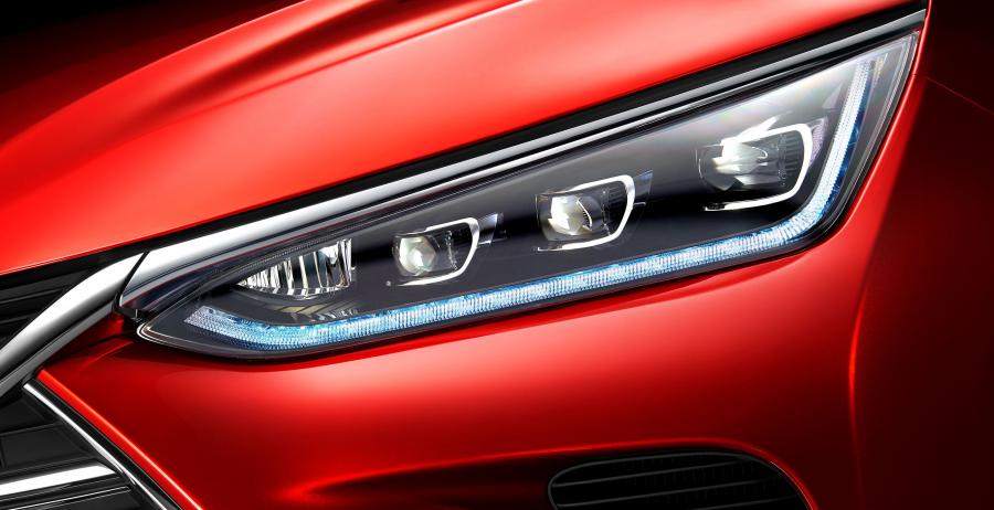 Детали экстерьера BYD Tang DM 2018 года  (фото 10 из 27)